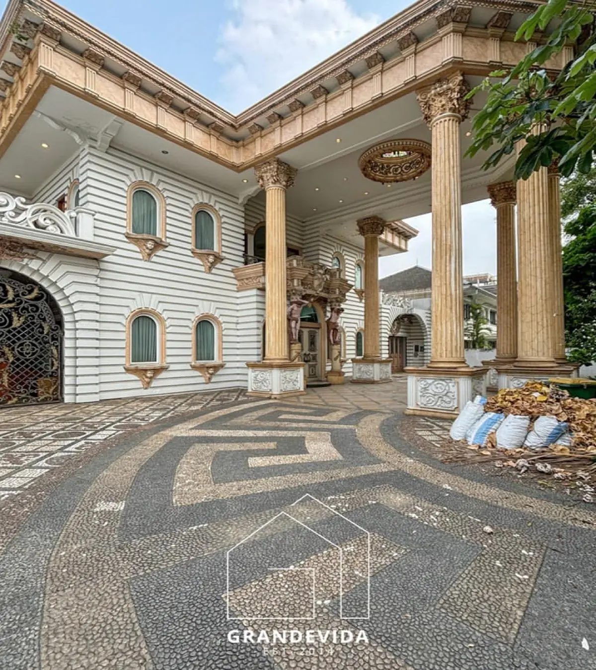 68ae59cde1264.webp