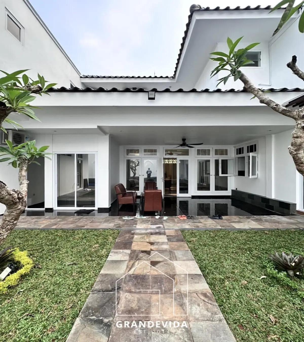 Jual Rumah Cipete Jakarta Selatan Classic modern House