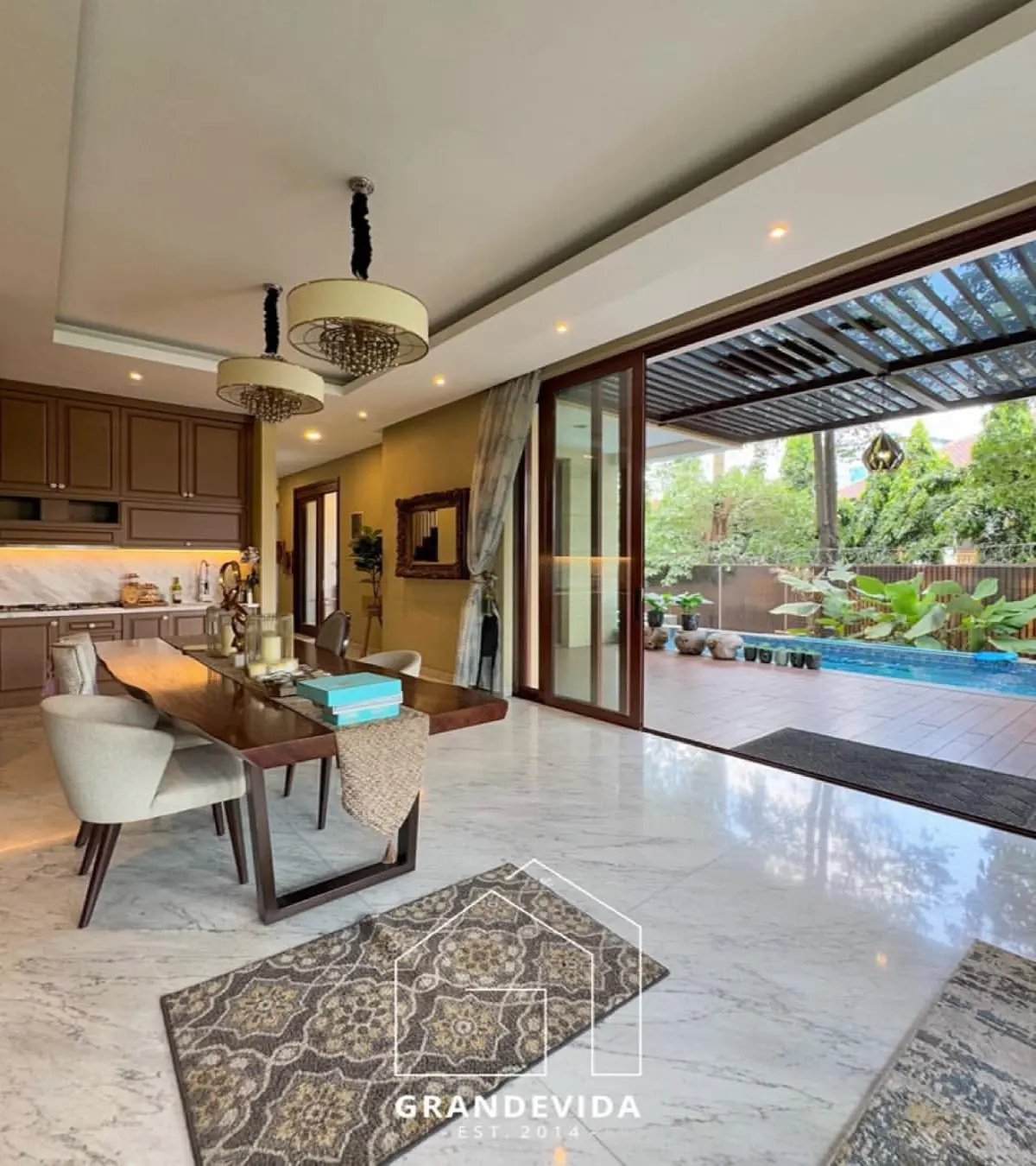 Rumah Dijual Murah Simprug Golf Senayan Jakarta Selatan Siap Huni