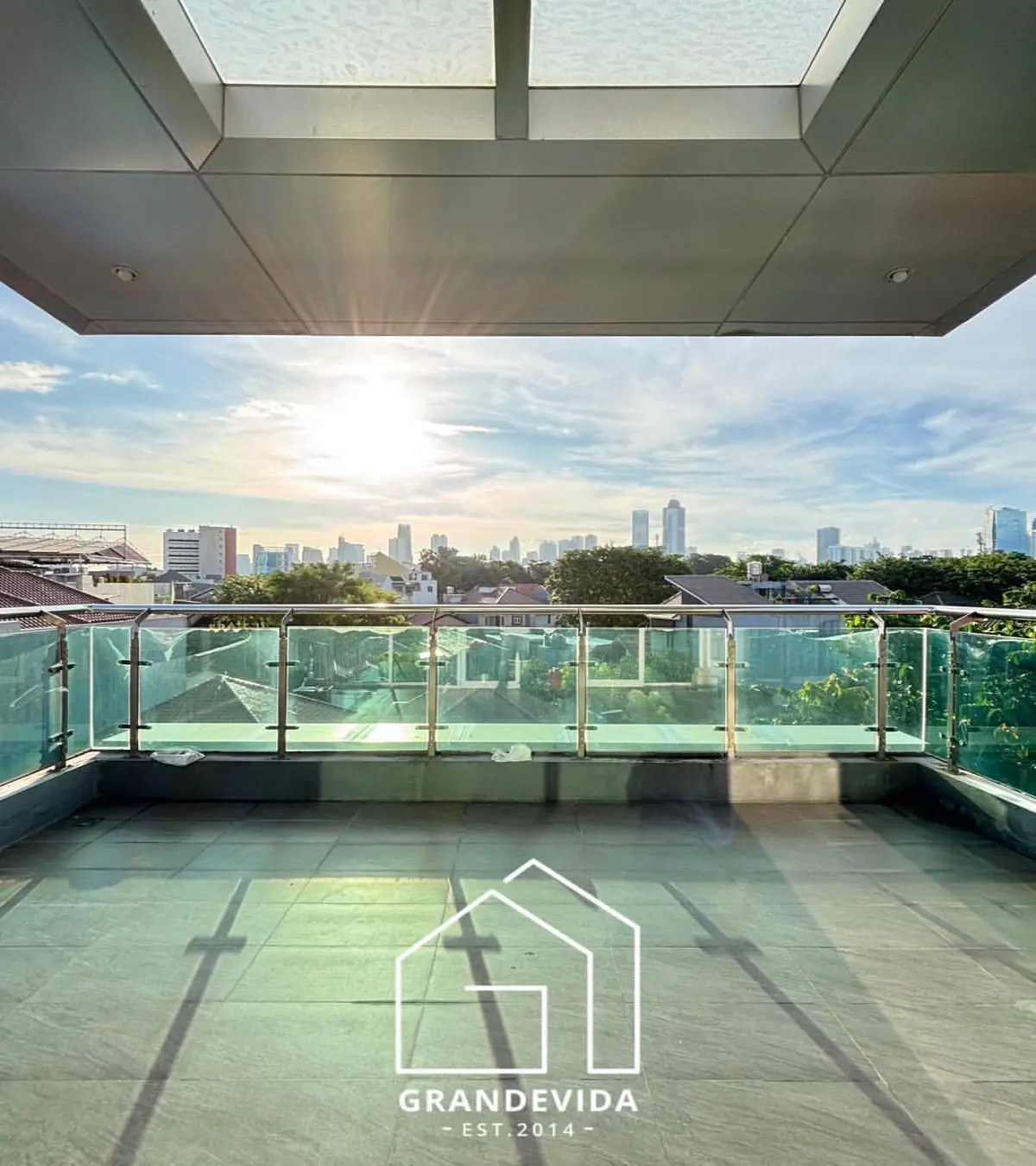 Dijual Mini Building Tebet Jakarta Selatan 4 Lantai