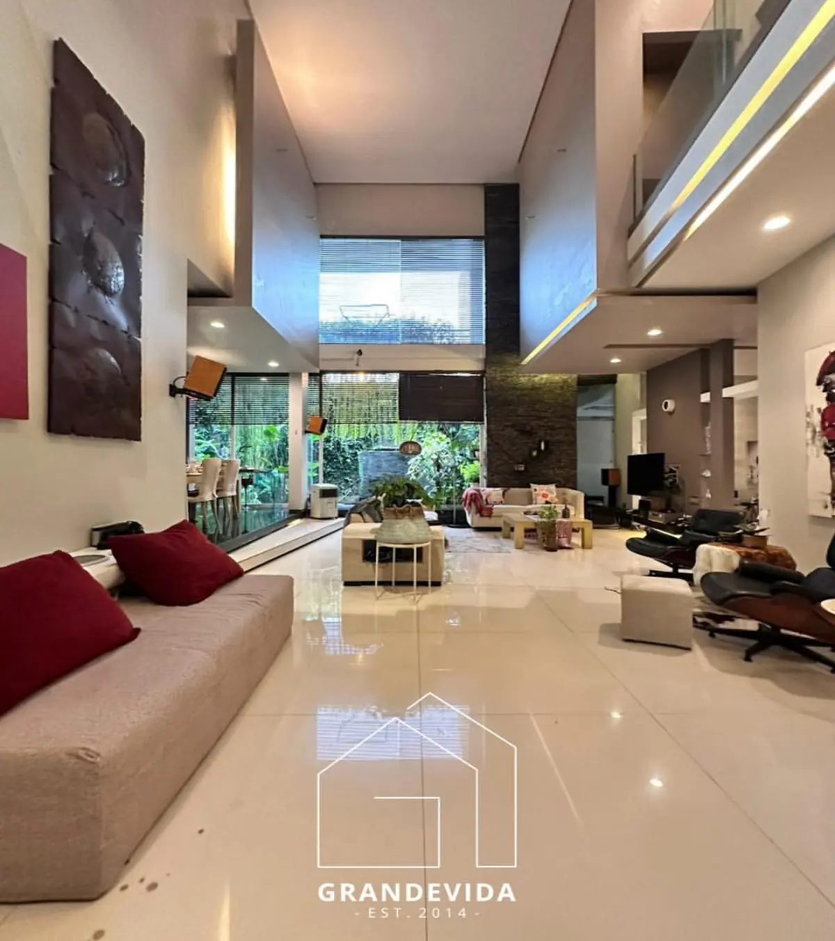 Dijual rumah Mewah Cilandak Jakarta Selatan Modern House