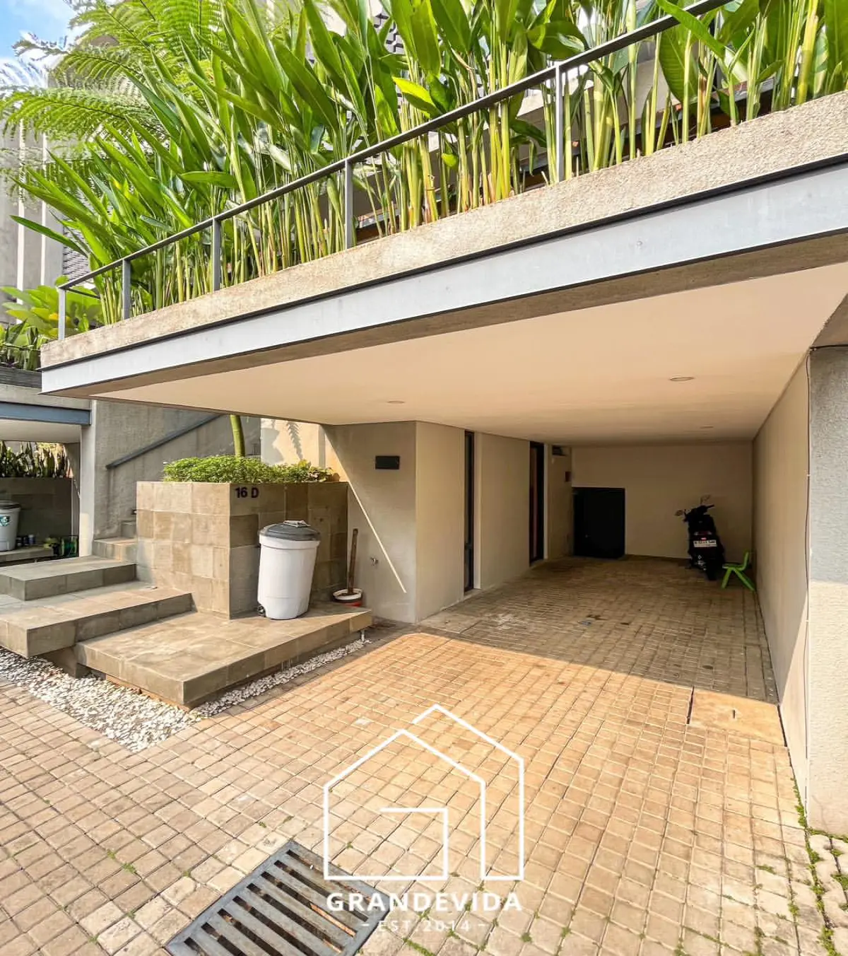 Rumah dijual Murah Pejaten Jakarta Selatan Dalam Townhouse