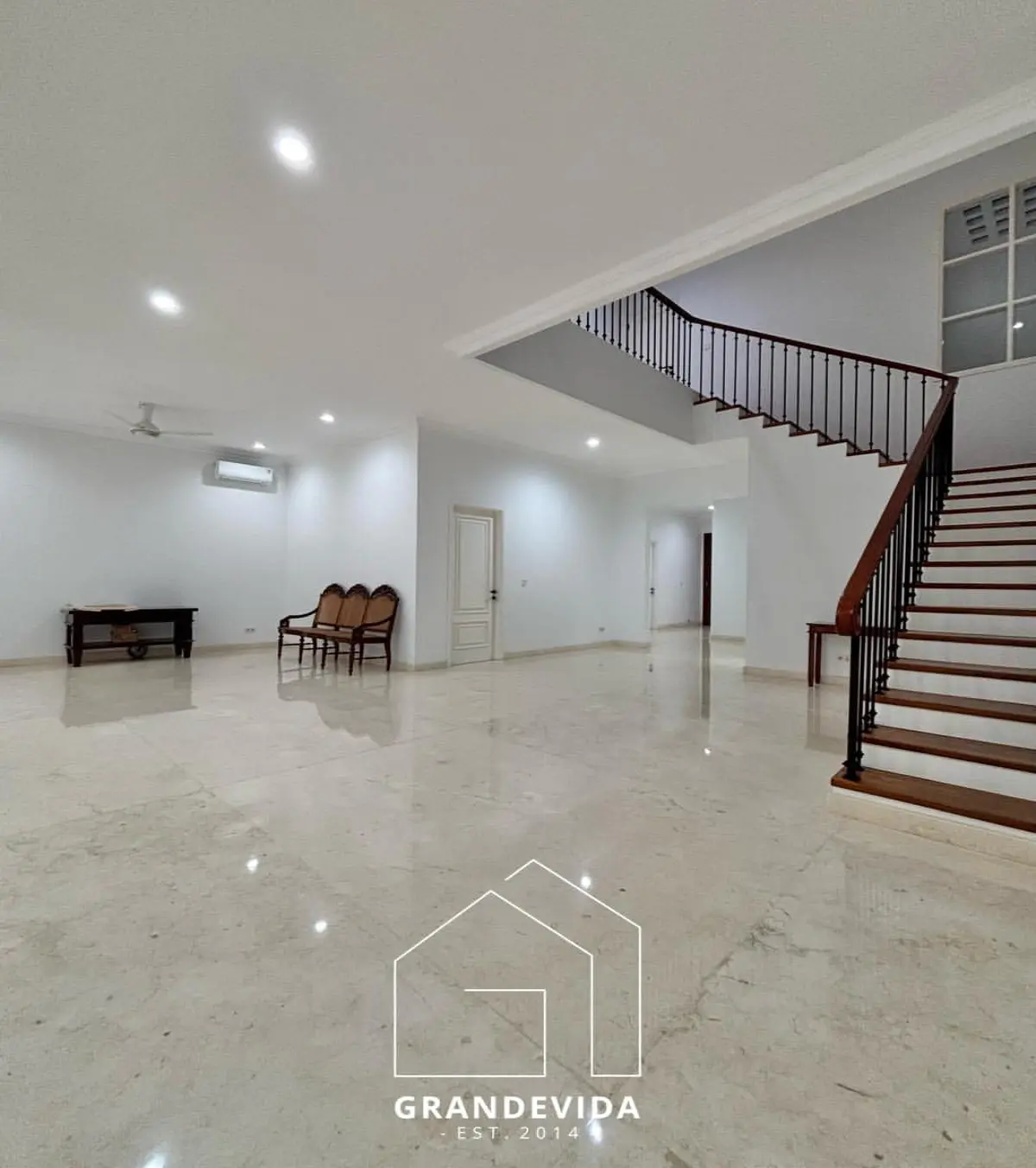 Dijual Rumah Cilandak Siap Huni