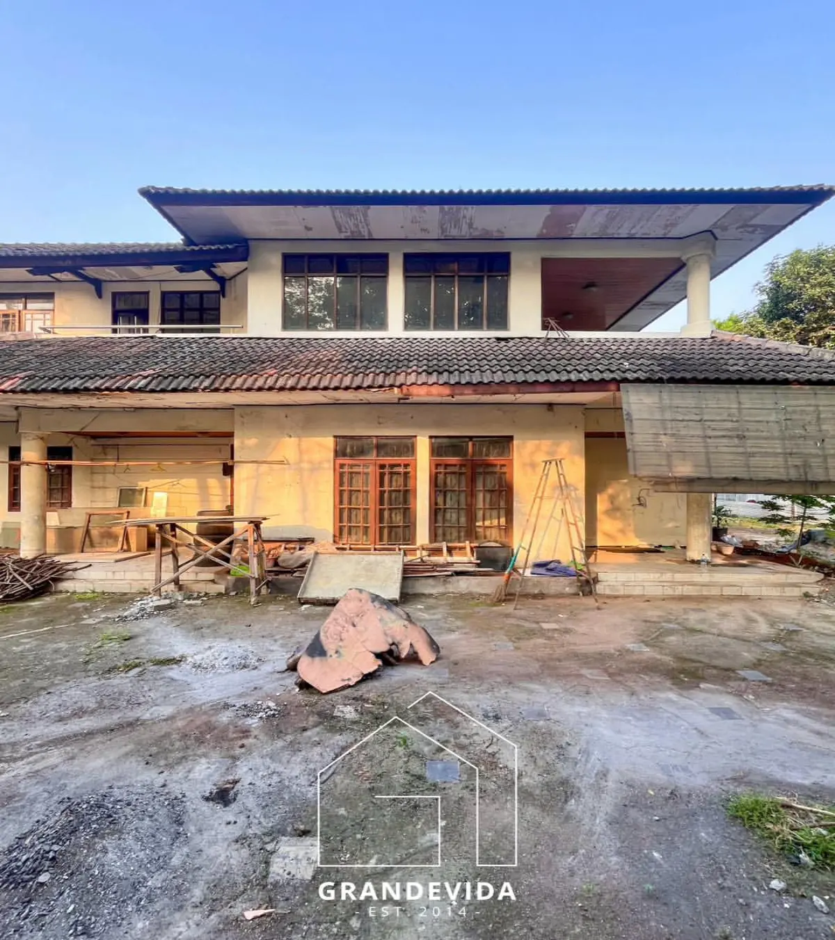 Rumah Dijual Murah Hitung Tanah Kebayoran Baru Jakarta Selatan
