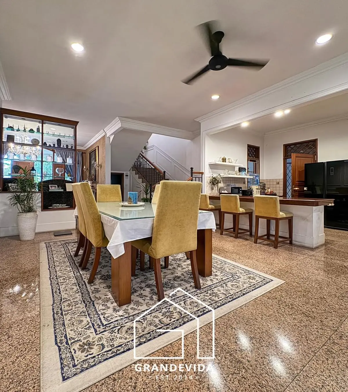Rumah Dijual Kebayoran Baru Lokasi Premium Siap Huni