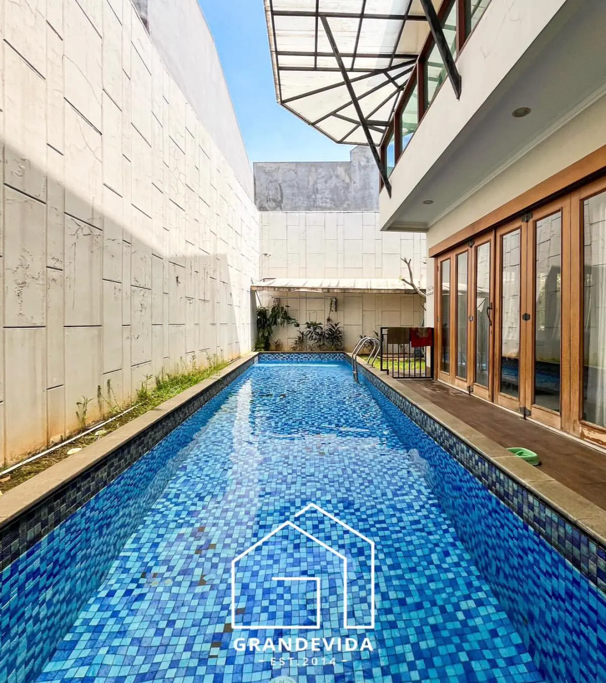 Rumah Mewah Dijual Lebak Bulus Jaksel