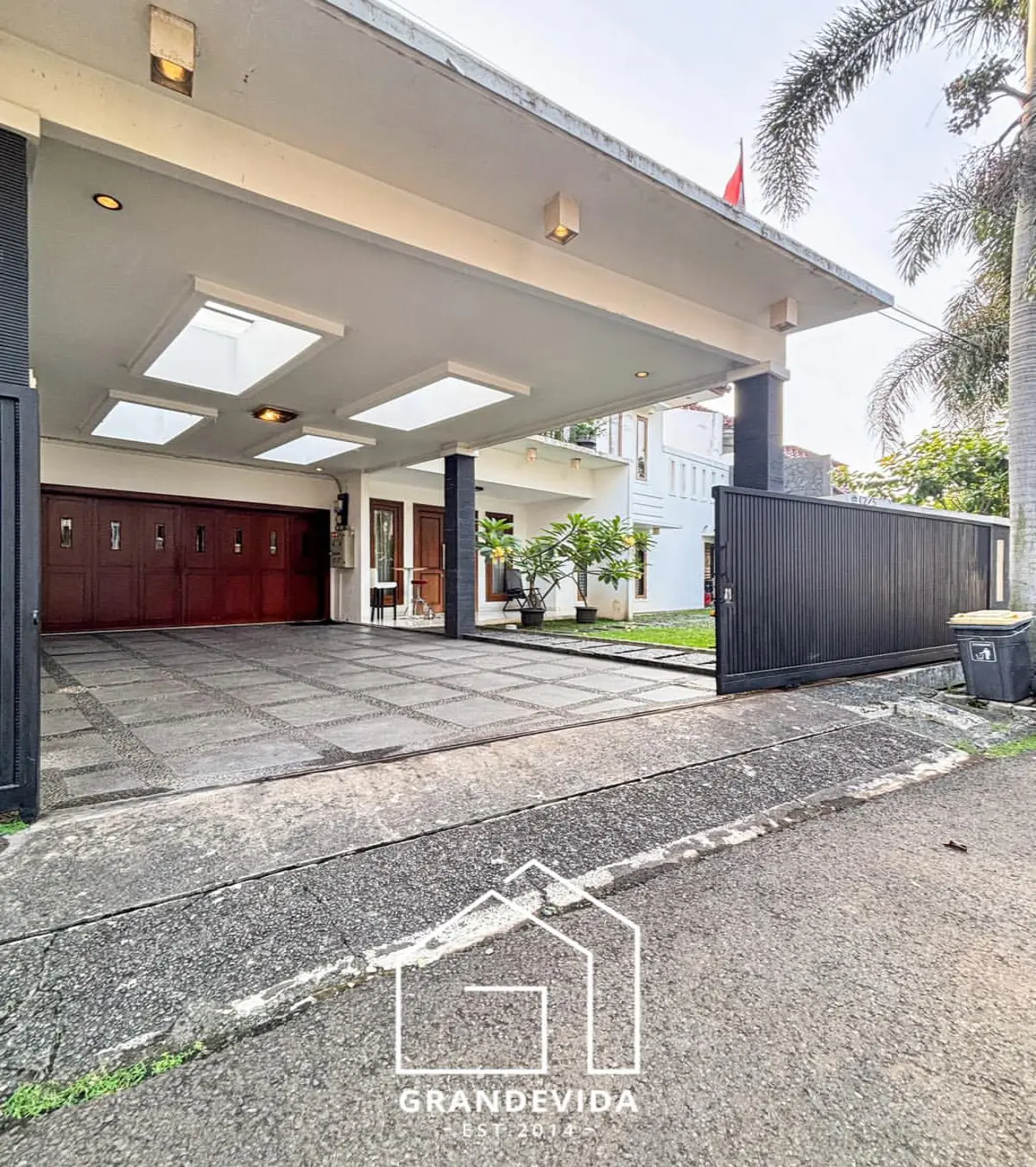 Rumah Dijual di Bintaro Jaya Tangerang Selatan Rumah 2 lantai