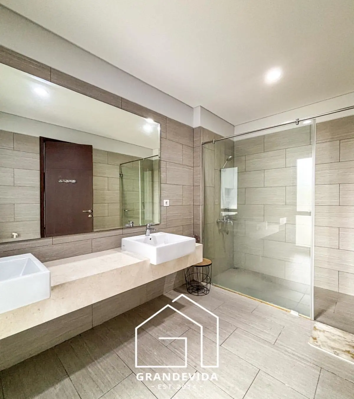 68b6ec50796ae.webp