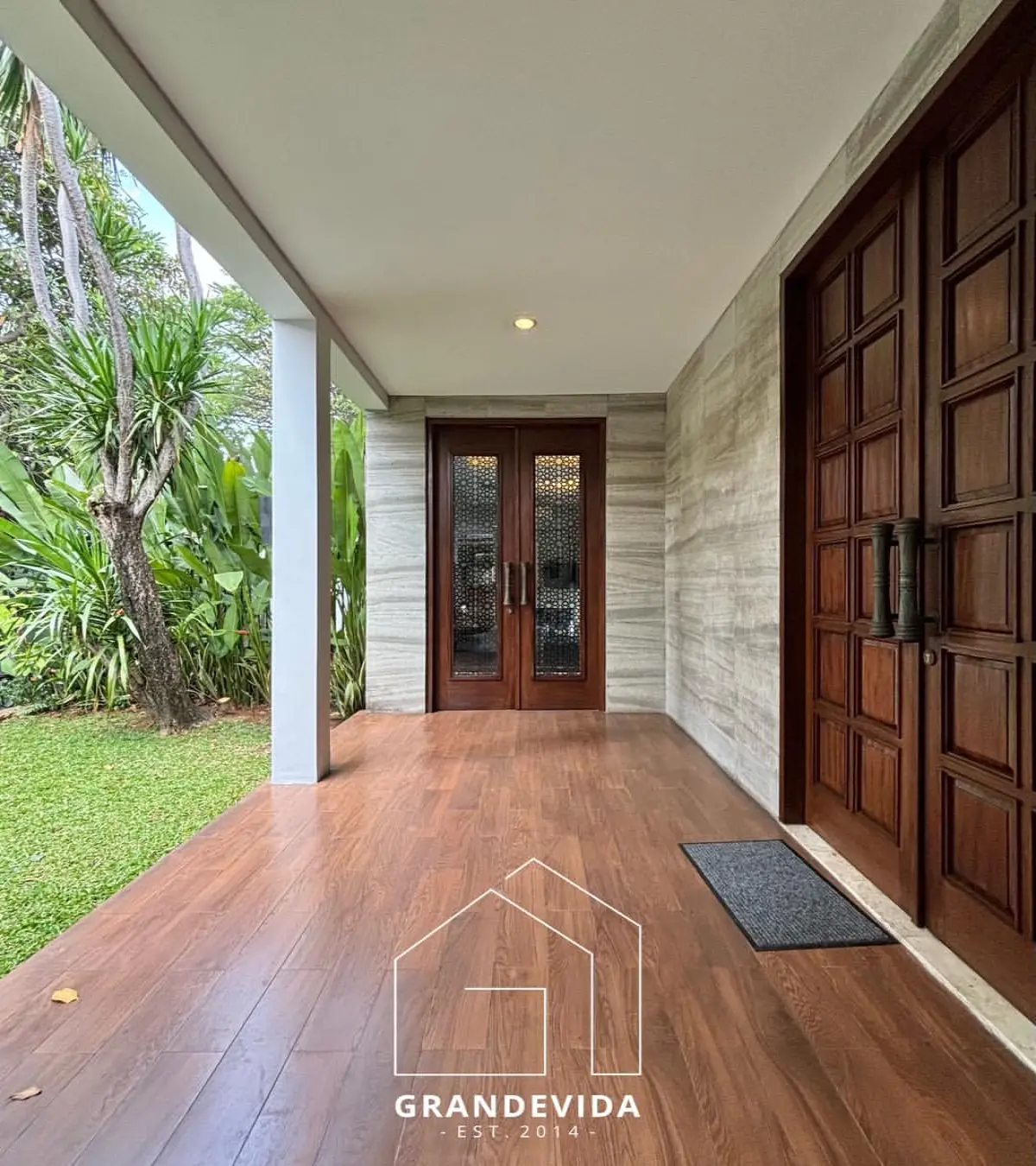 Jual Rumah di Kemang Jaksel Siap huni