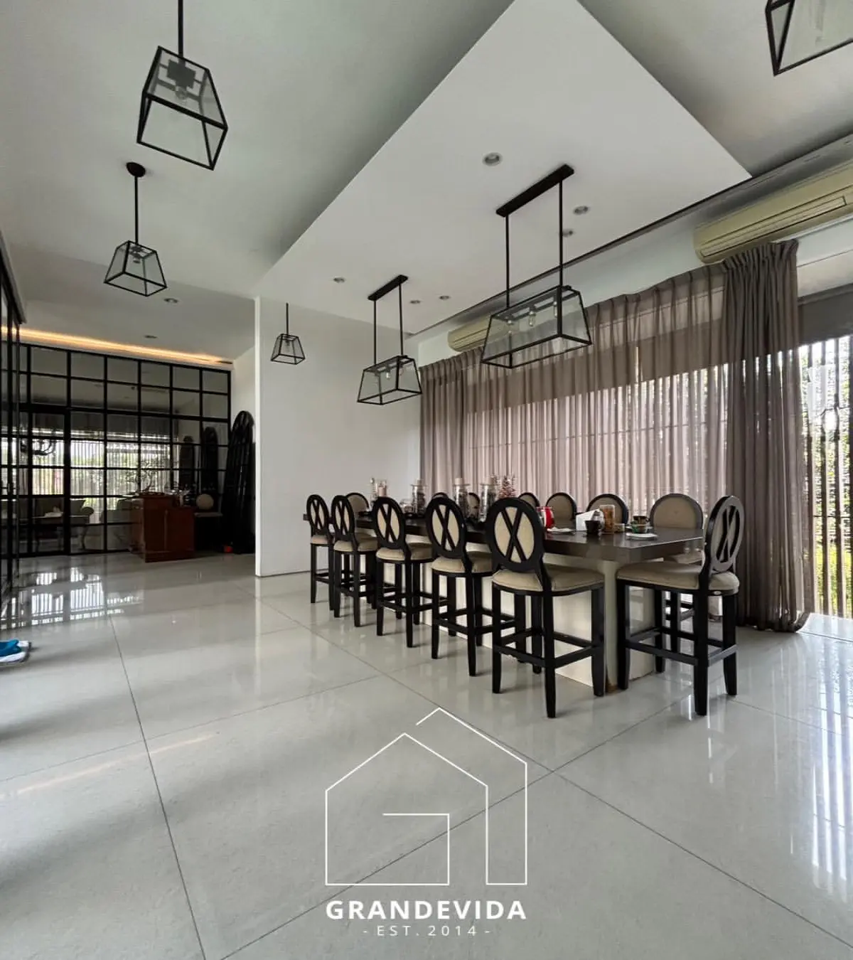 Rumah Mewah di Kebayoran Baru