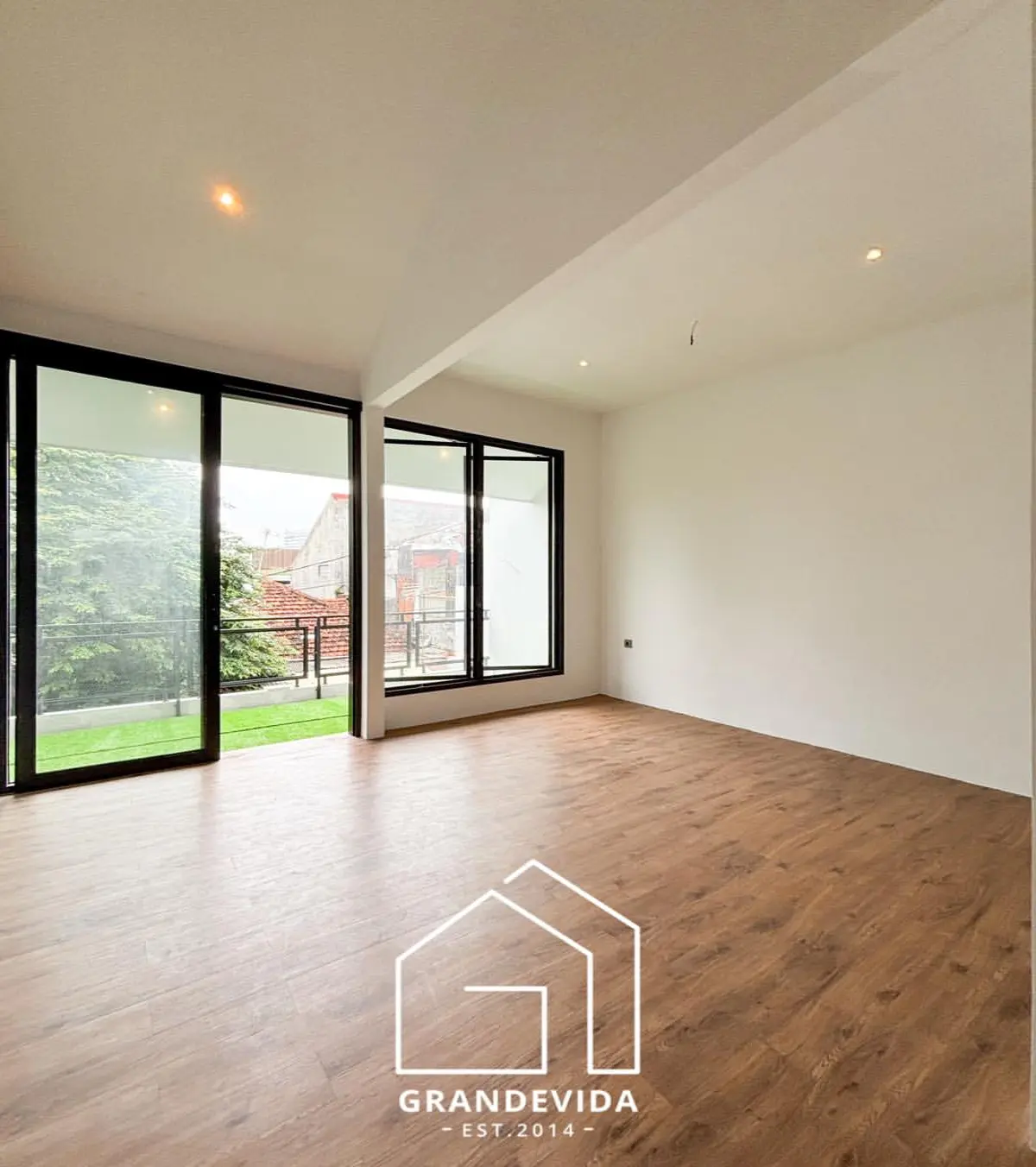Jual Rumah Baru Ragunan Jakarta Selatan