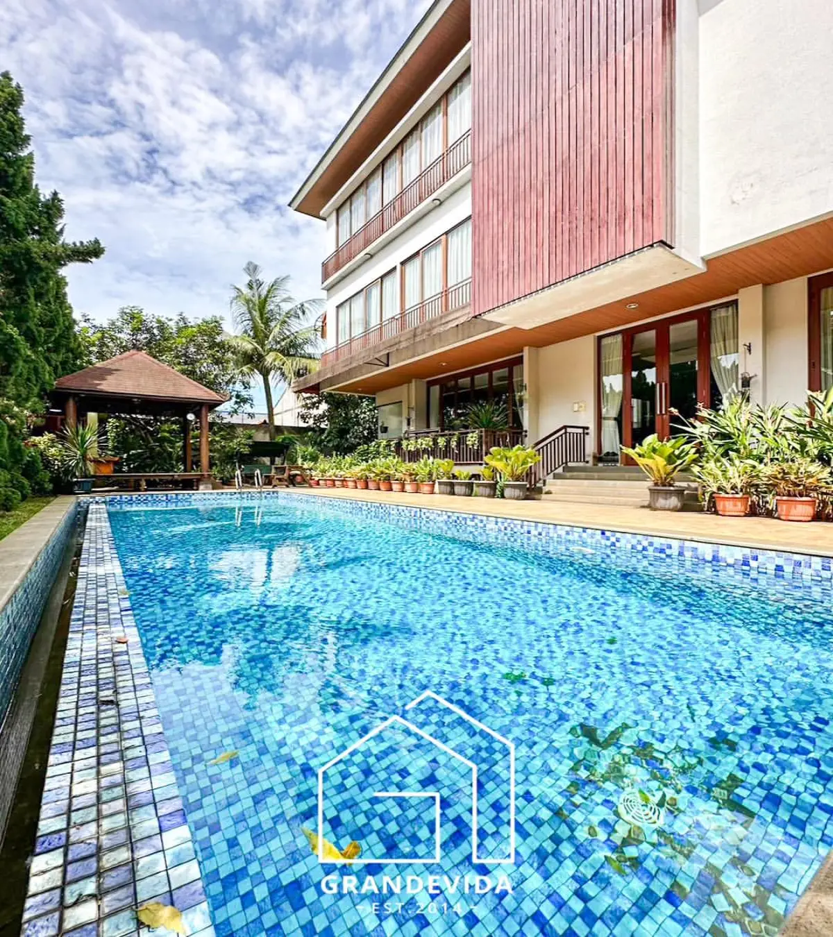 Rumah Dijual Siap Huni di Cilandak Jaksel