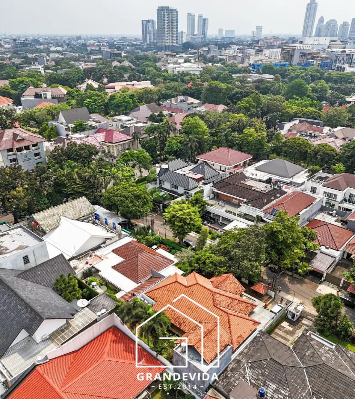 Rumah Terawat Kebayoran Baru Jakarta Selatan Investasi Cerdas & Bergaya