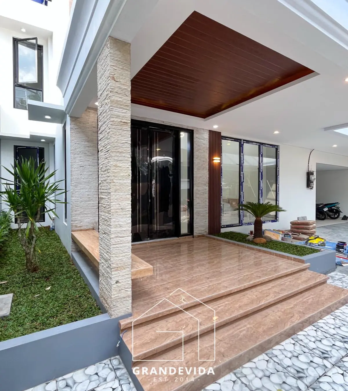 Rumah Dijual Kebayoran Baru 2 Lantai dan 4 Kamar Tidur
