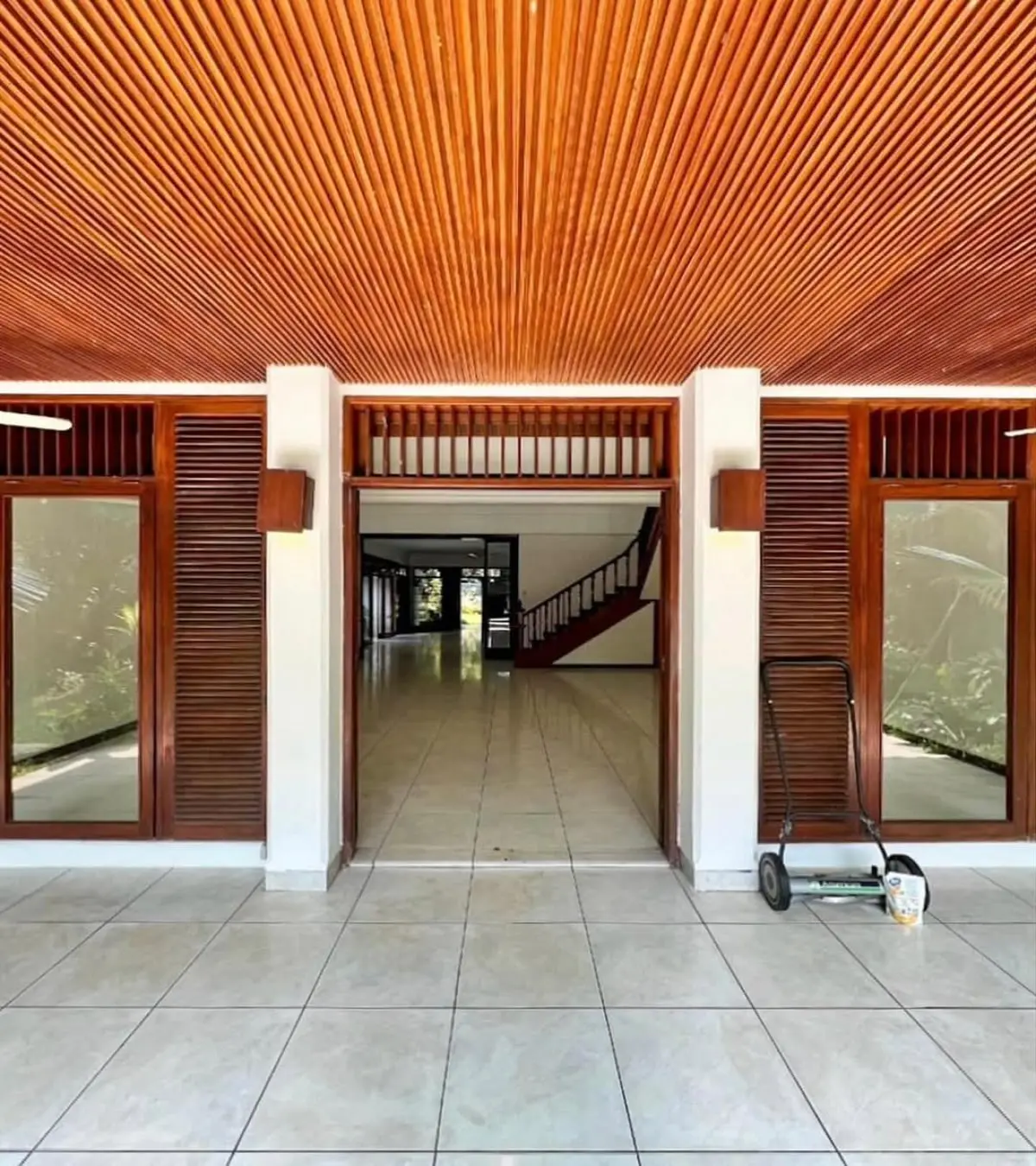 Promo! Rumah Murah di Kemang, Jakarta Selatan - Harga Turun!