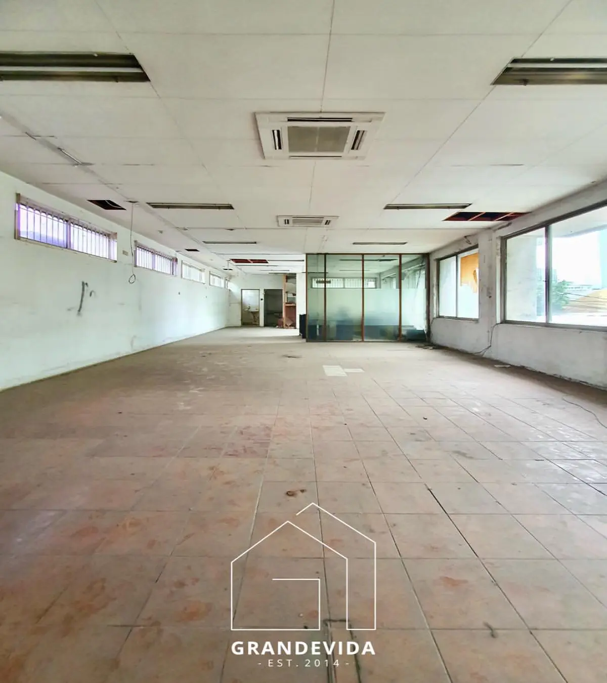 68d2b345cc8c1.webp