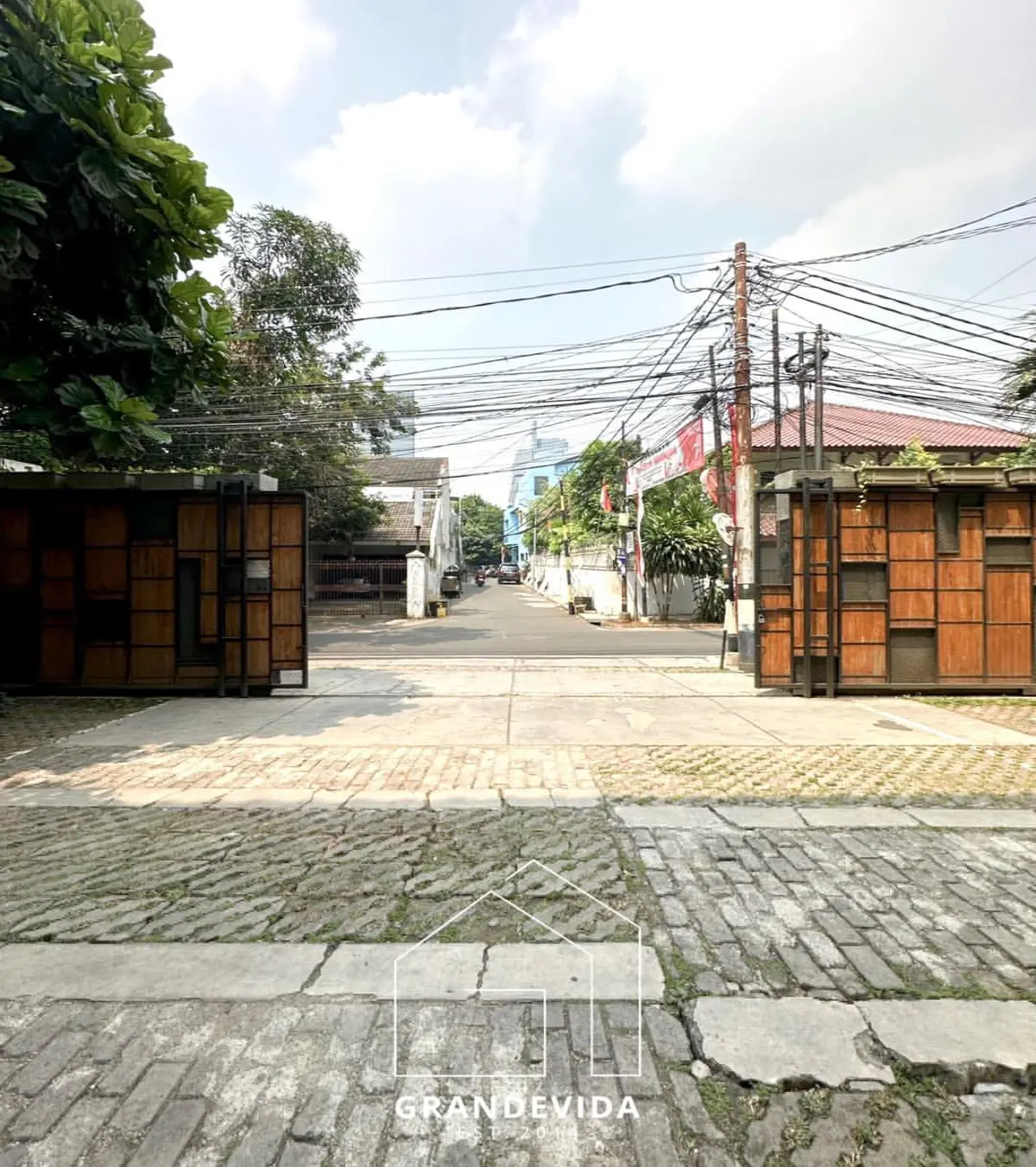 68da9e44d85cb.webp