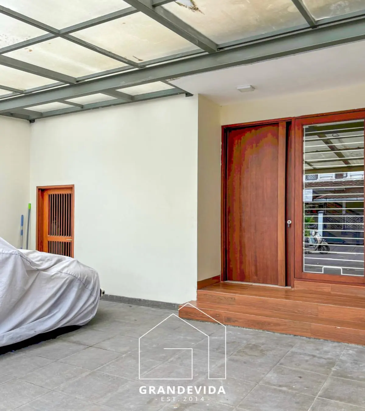 Rumah Dijual di Pondok Indah Alam Segar Row Jalan Besar