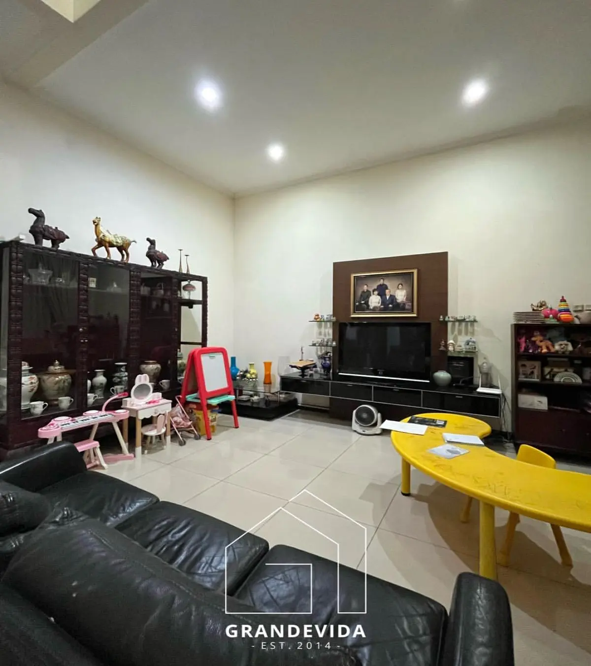 68de1990db027.webp