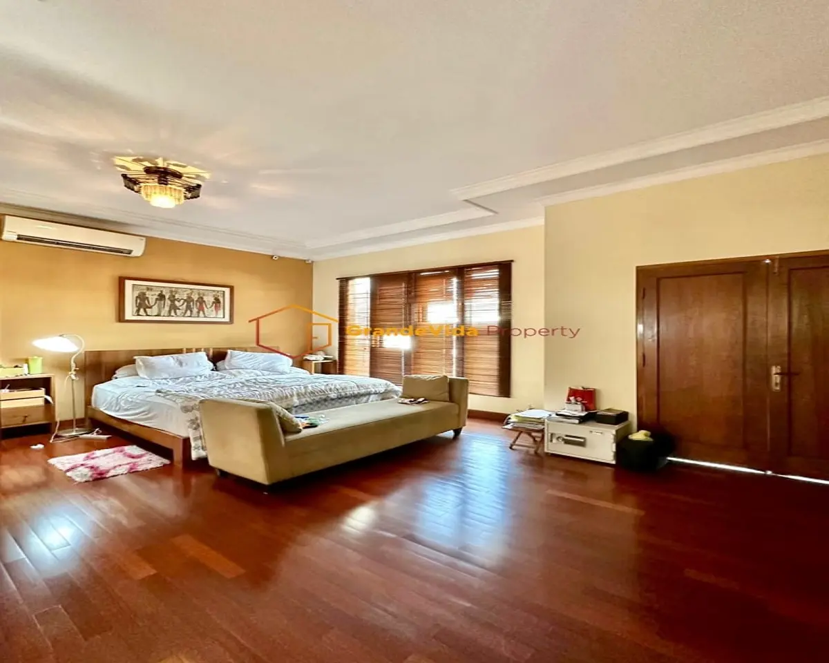 Rumah Dijual di Pondok Indah Niaga Hijau Rumah Terawat lokasi strategis