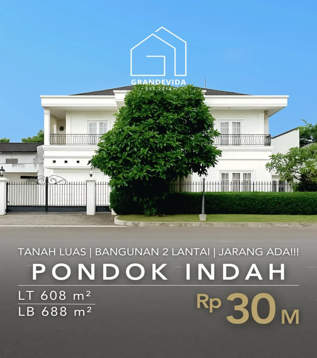 Rumah Dijual di Pondok Indah Bangunan 2 Lantai Halaman Luas