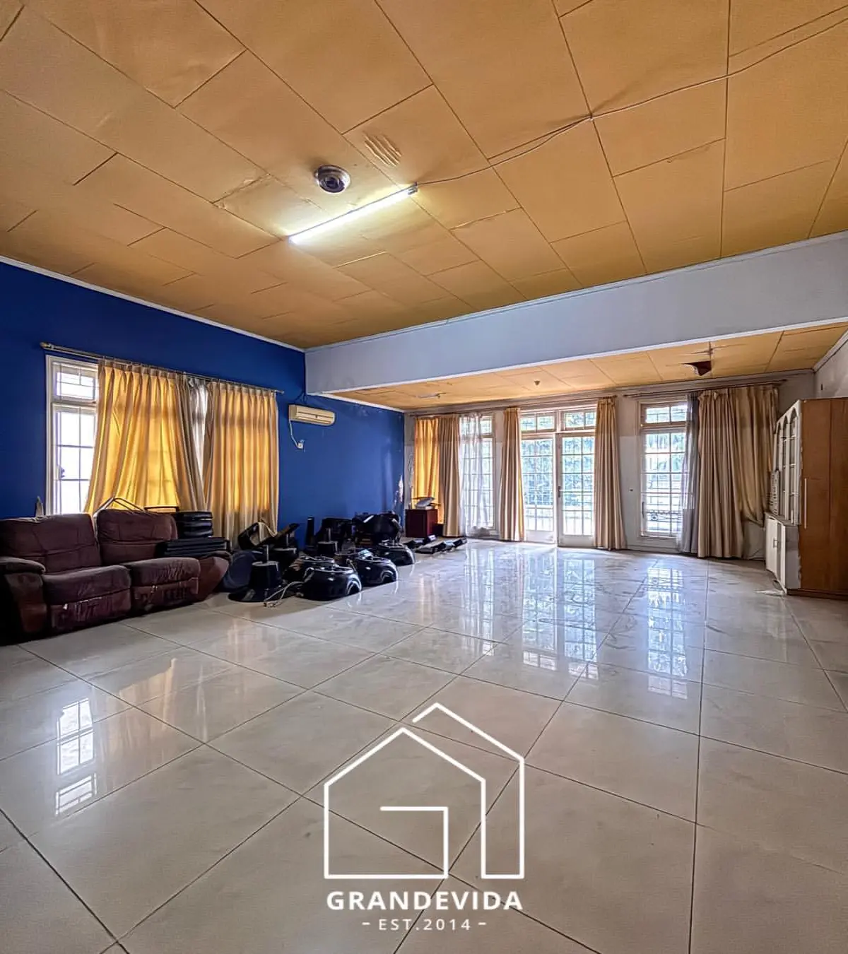 Rumah Dijual di Metro Kencana Pondok Indah