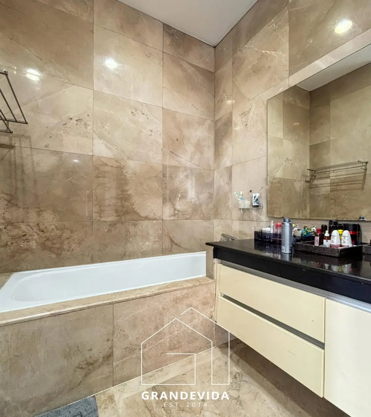 68e23ec930d63.webp