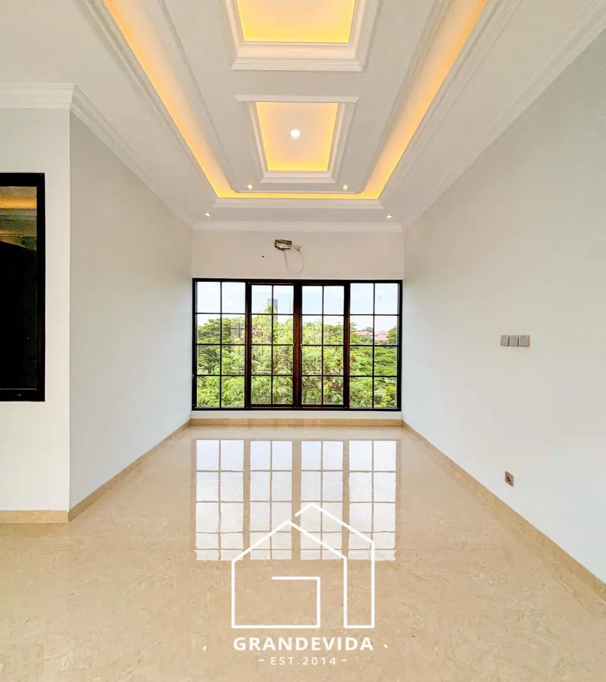 Rumah Dijual di Kemang Royale Hills Residence American Classic