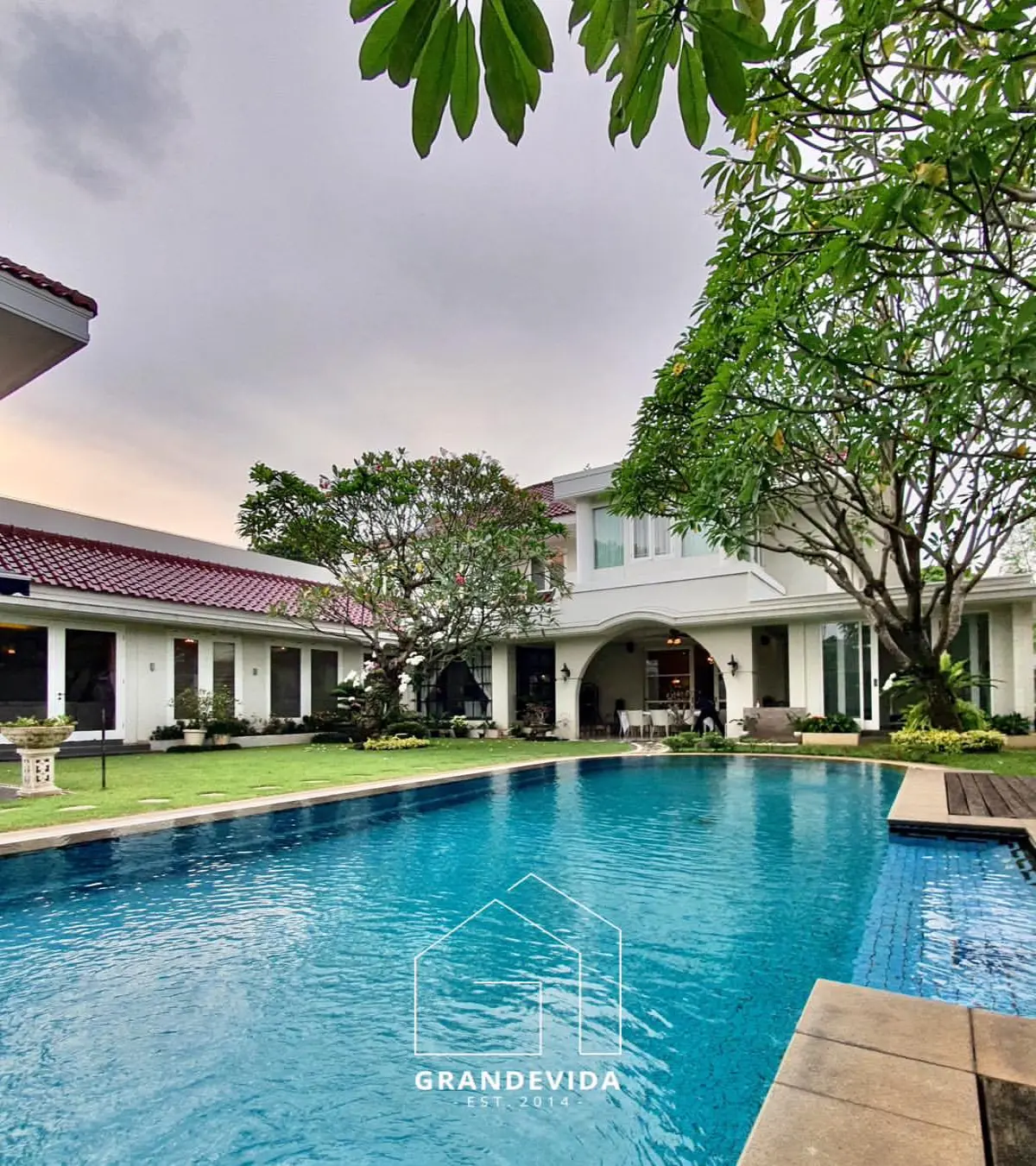 Jual Rumah Permata Hijau High End