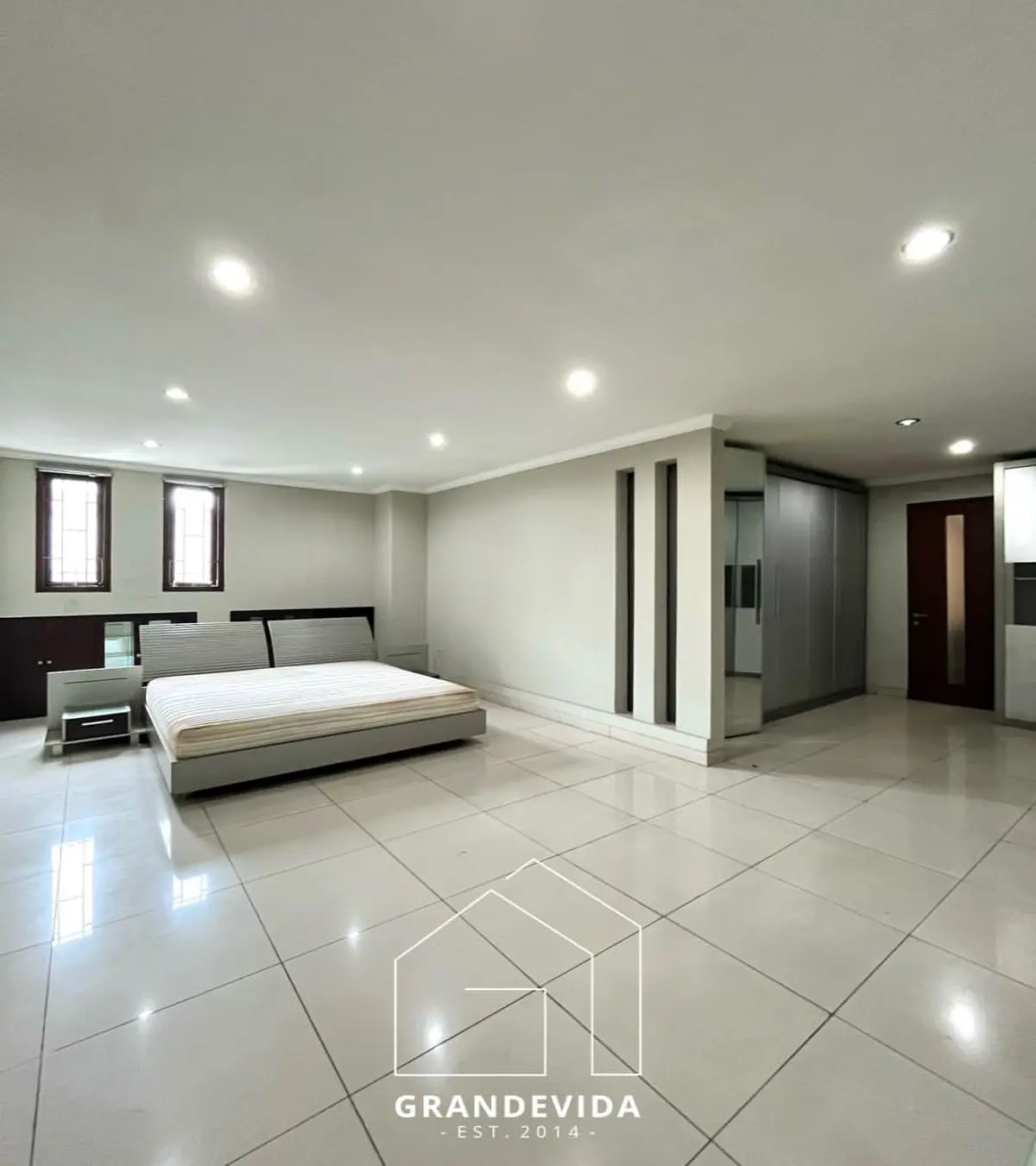 68e723ad3c318.webp