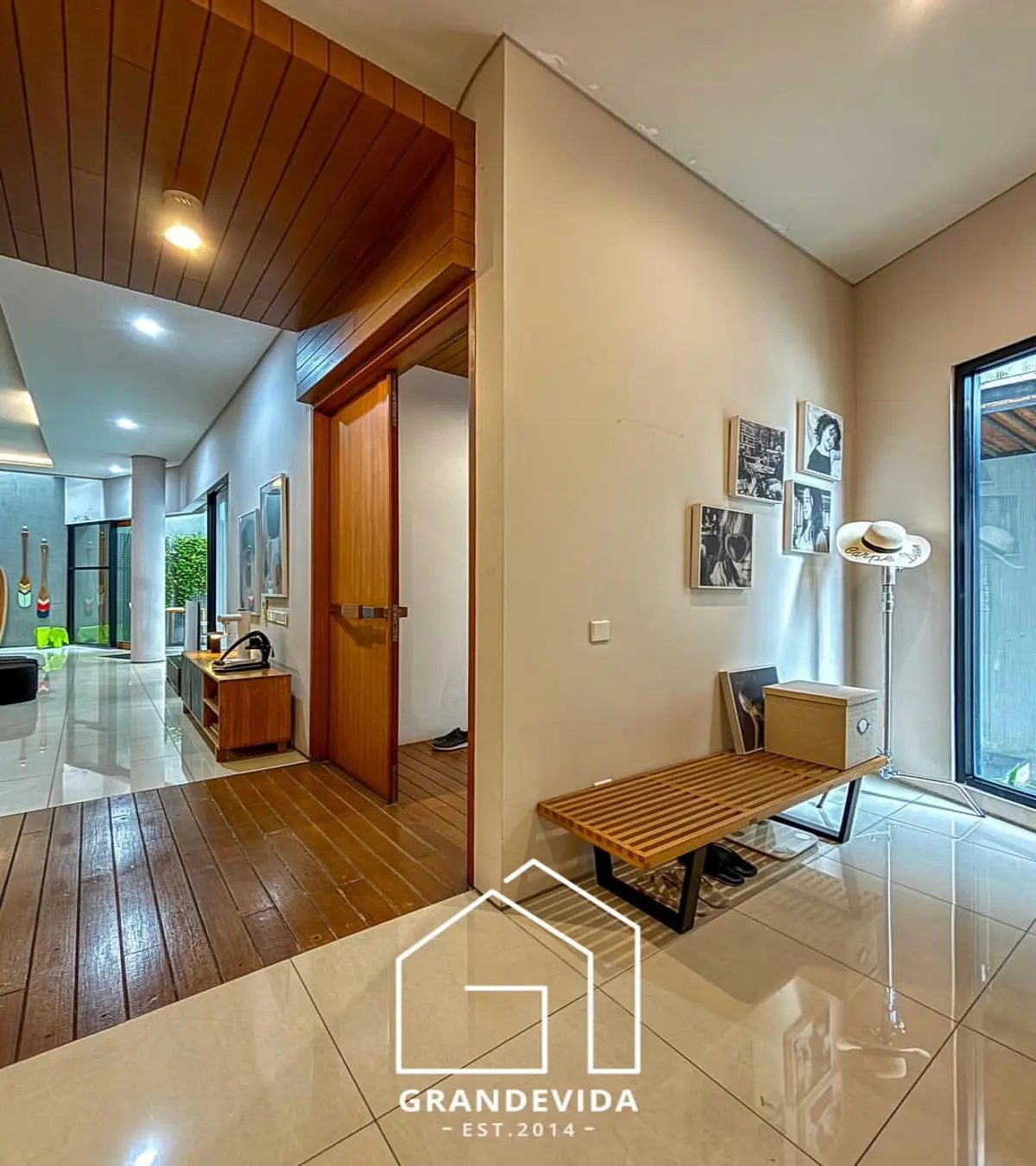 Rumah Dijual Murah Cipete Jakarta Selatan Modern Tropical House