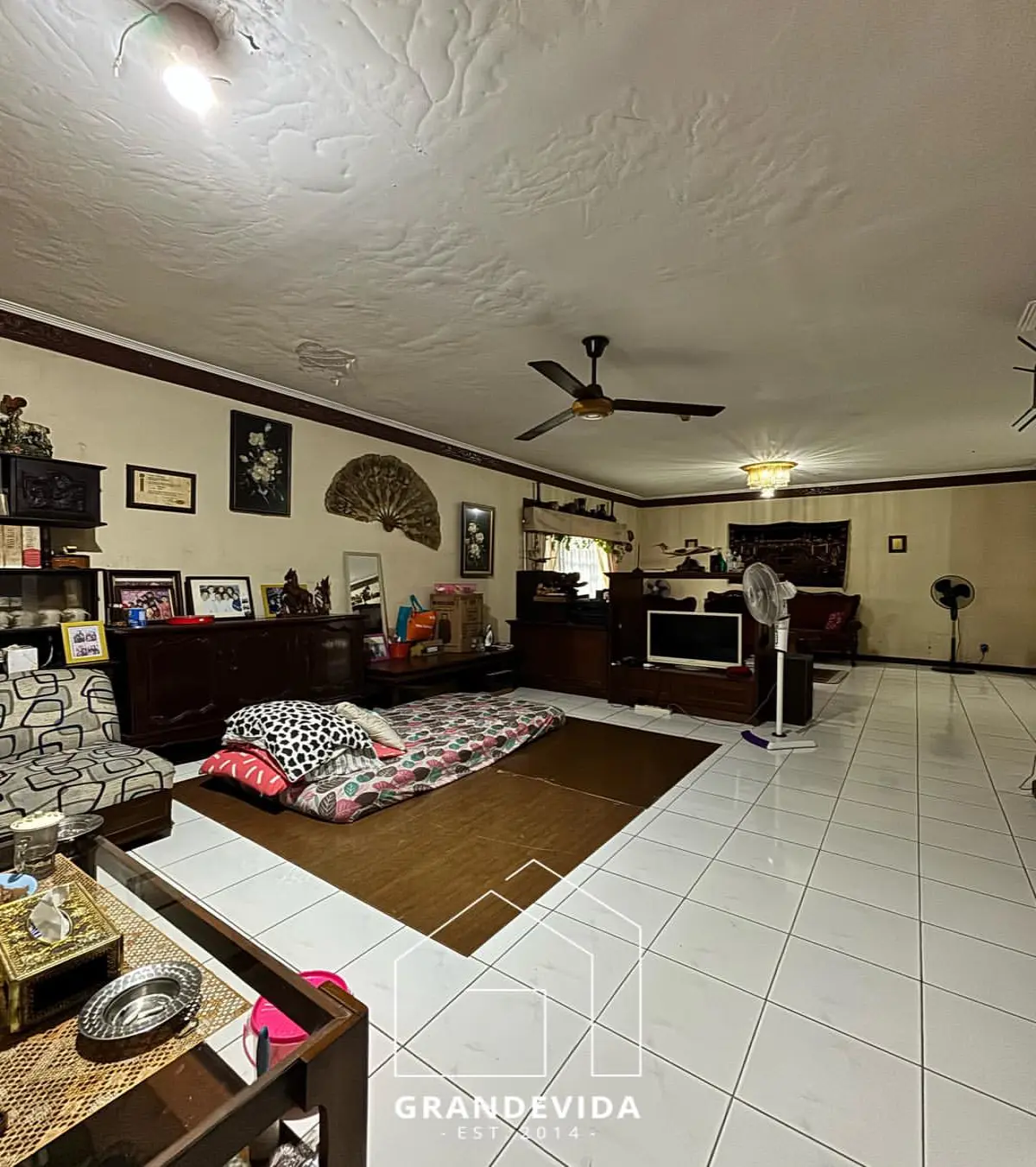 Rumah Tulodong Kebayoran Baru Dijual