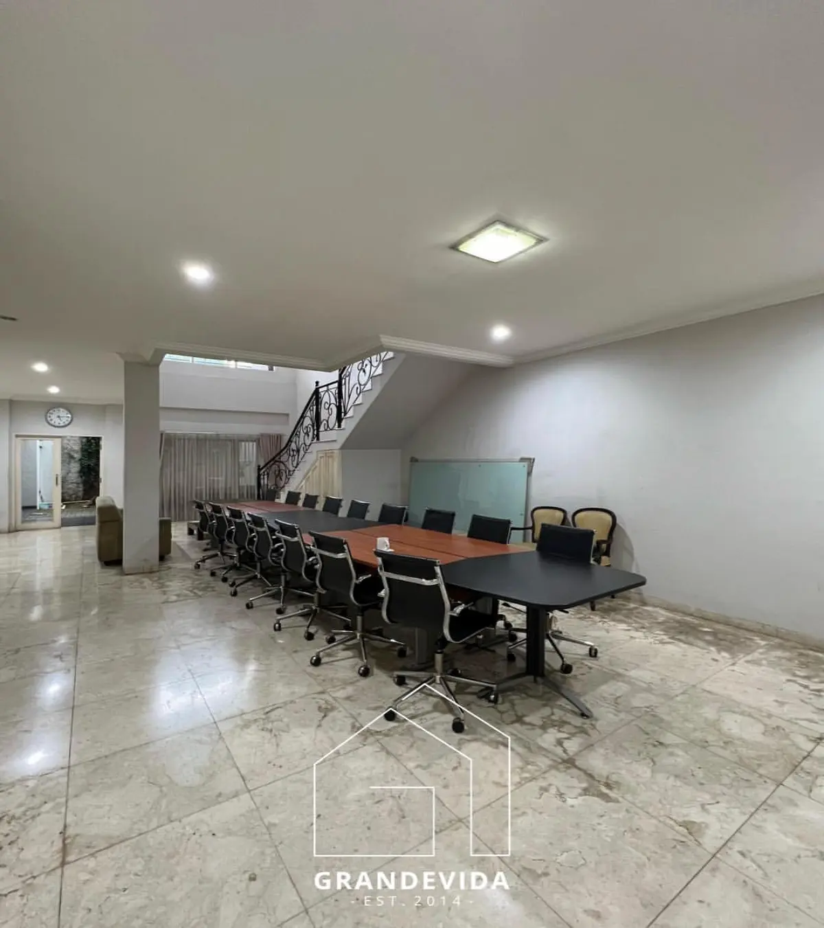 Rumah Brawijaya Kebayoran Baru Dijual Cepat
