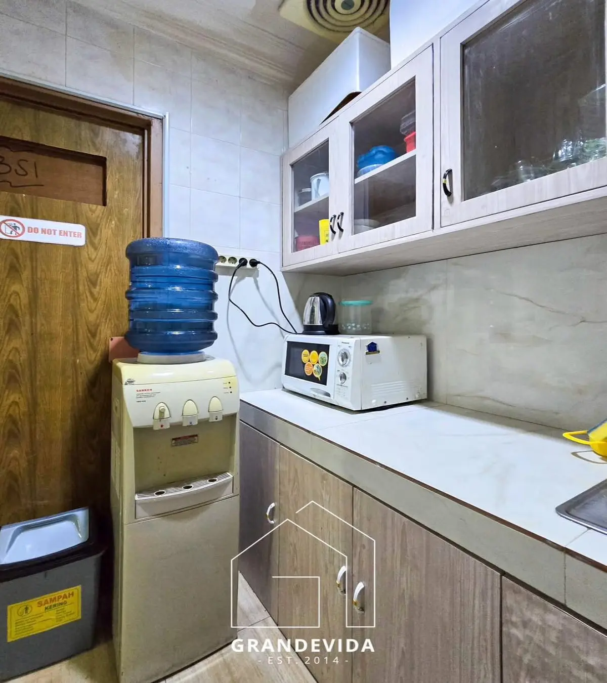 68f98bc24e2d6.webp