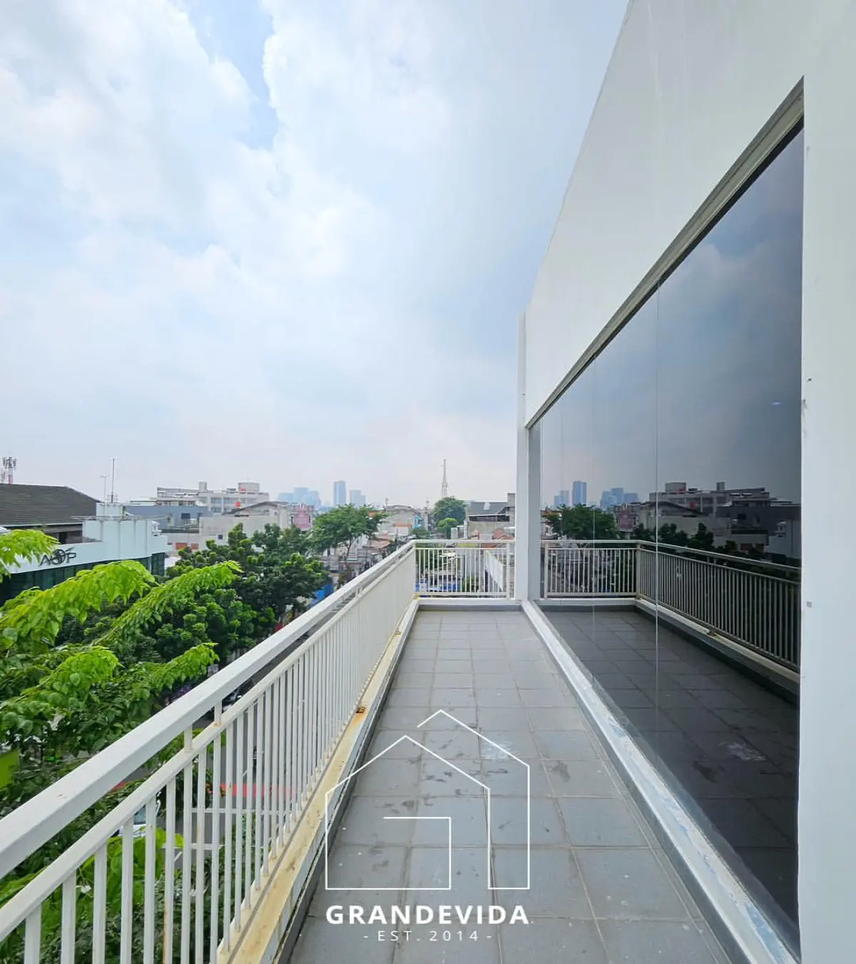 68f98f018b140.webp