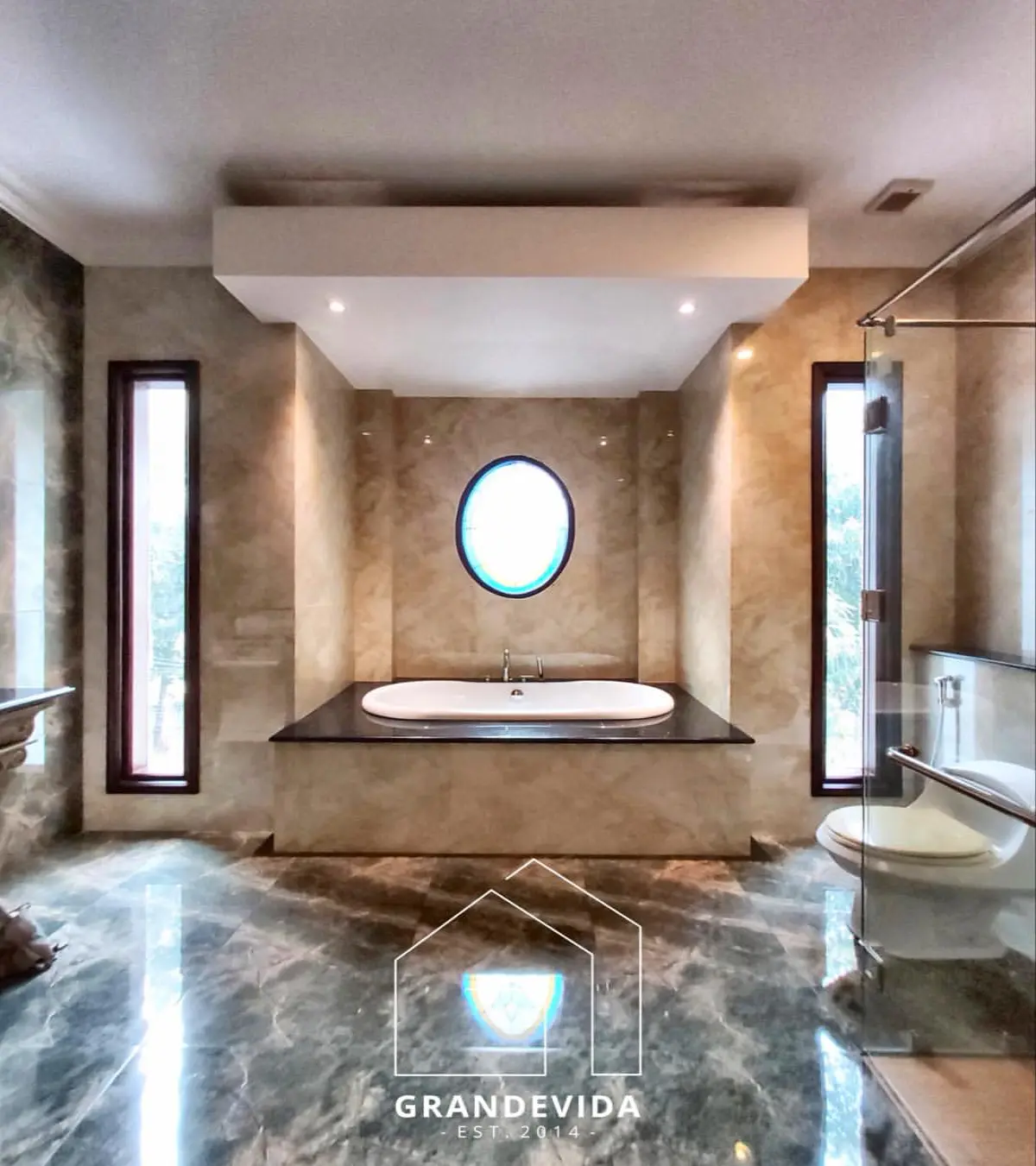 Rumah Dijual Quebec Mansion Lebak Bulus