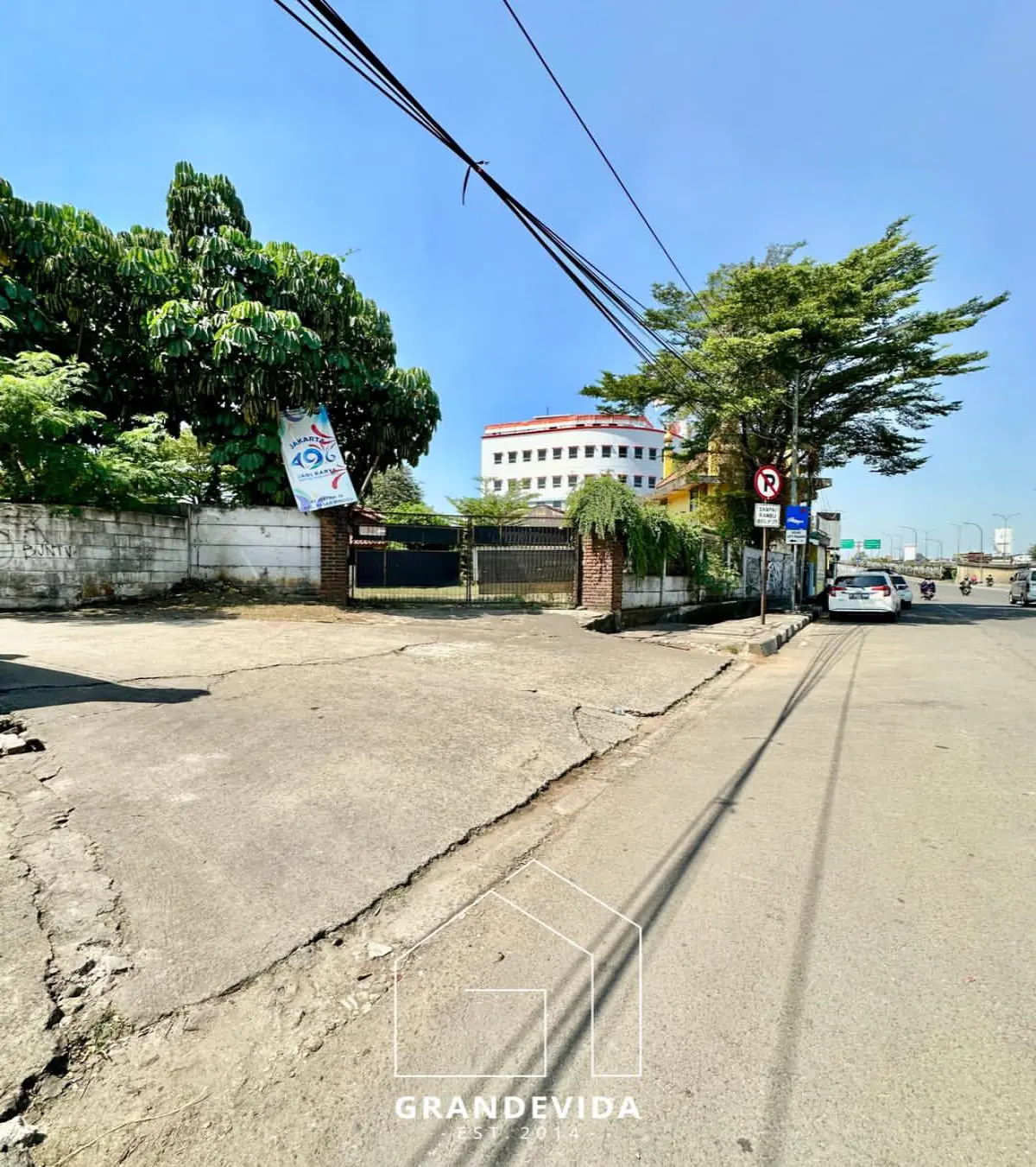 68fa52204cb80.webp