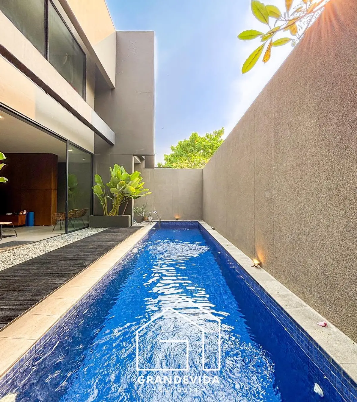 Rumah Dijual Kemang Jakarta Selatan Design Modern
