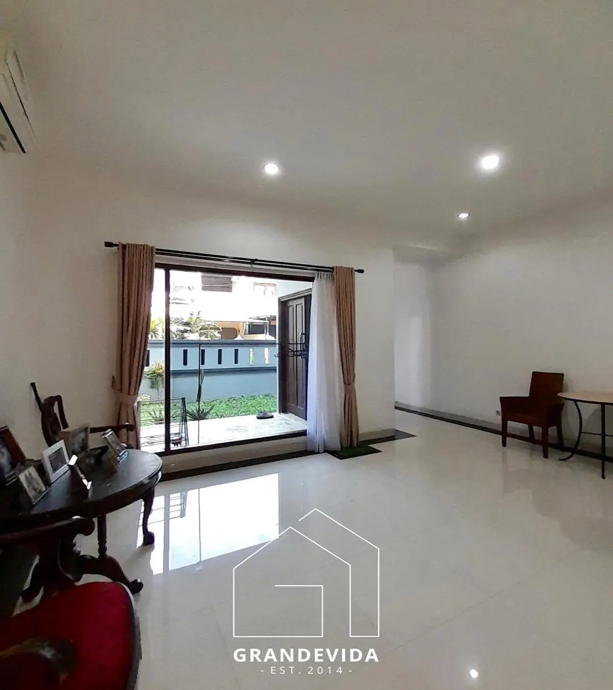 6a43d632195ac.webp
